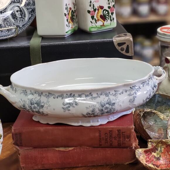 Antique Vegetable Dish by JH Weatherby Sons, Semi-porcelain Trentham Blue China - Picture 2 of 10